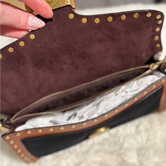 COACH TABBY 26 WITH RIVETS - Picture 4 of 8